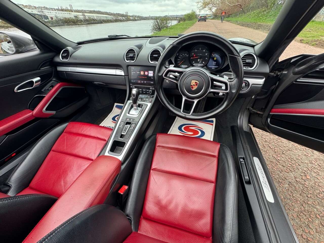 2017 PORSCHE 718 BOXSTER 2017 PORSCHE 718 BOXSTER