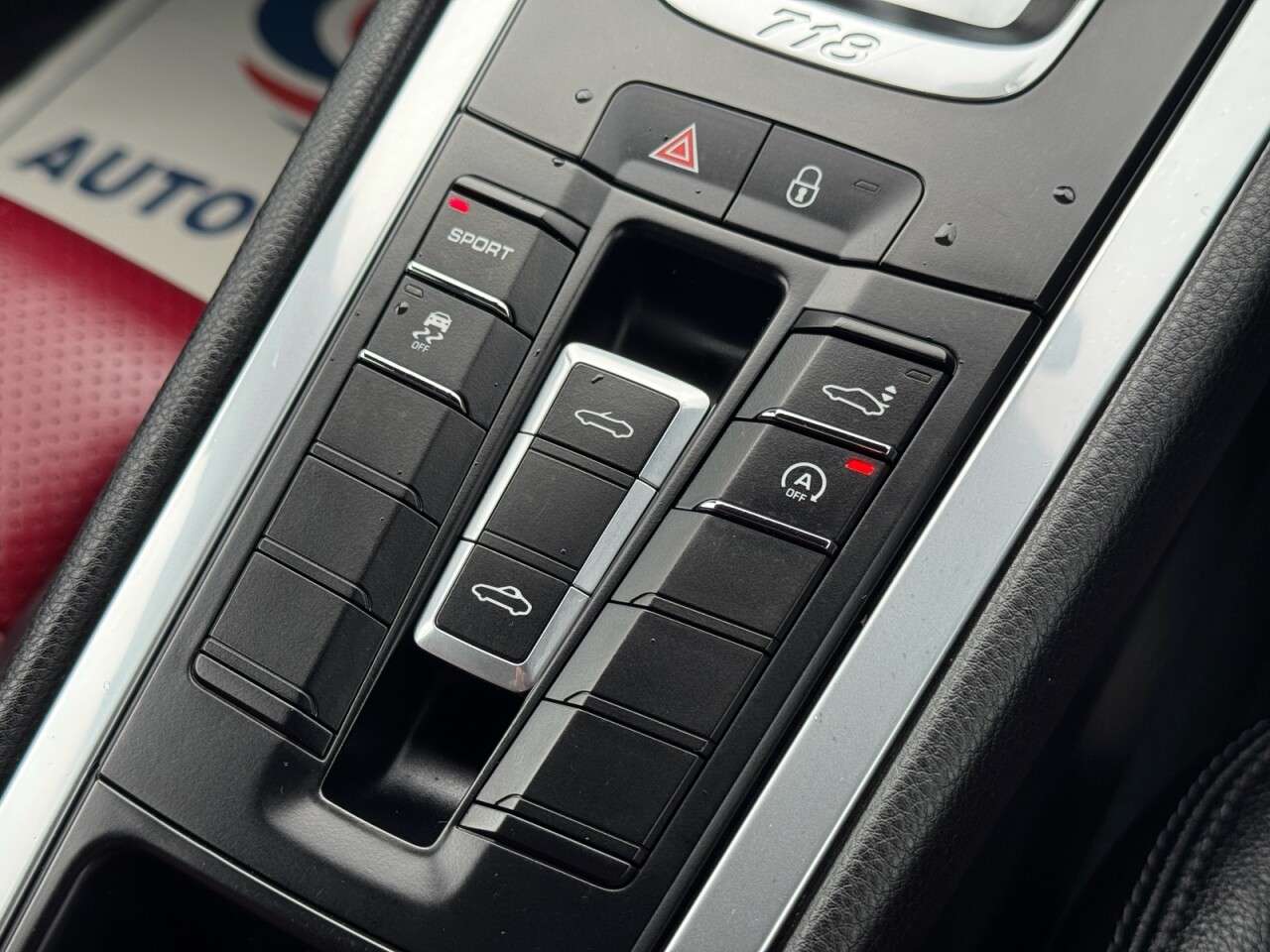 2017 PORSCHE 718 BOXSTER 2017 PORSCHE 718 BOXSTER