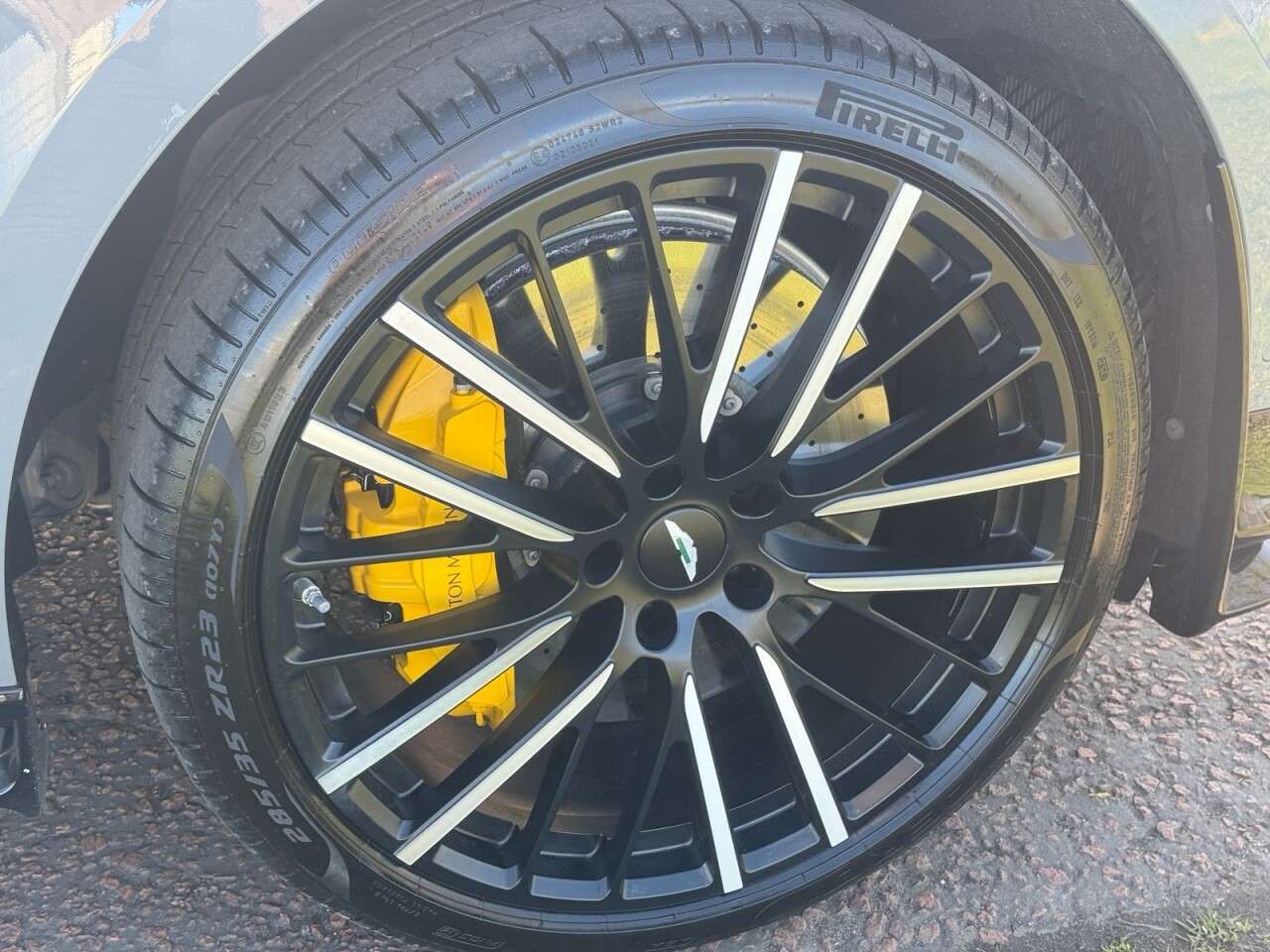 2024 ASTON MARTIN DBX 2024 ASTON MARTIN DBX