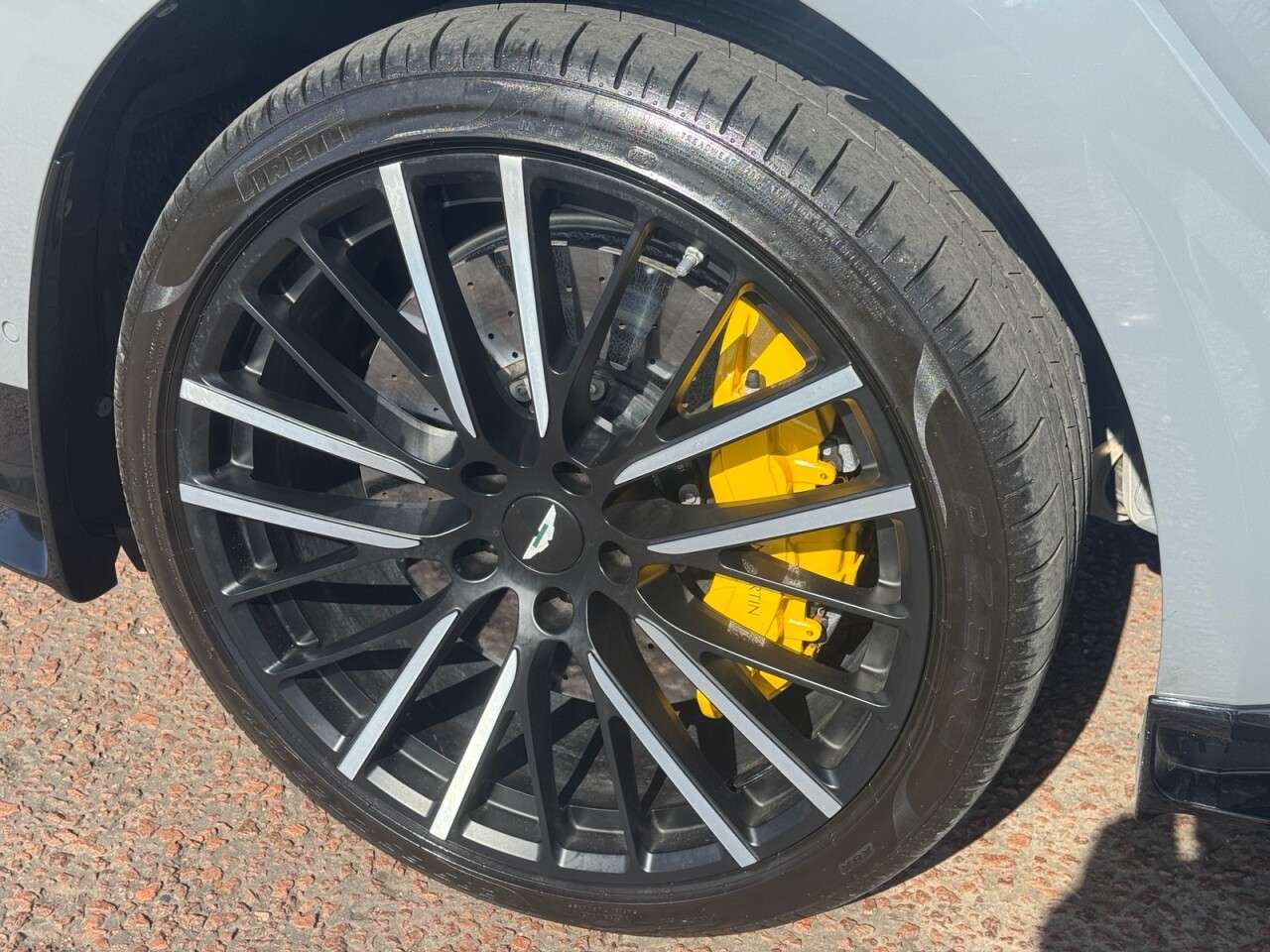 2024 ASTON MARTIN DBX 2024 ASTON MARTIN DBX