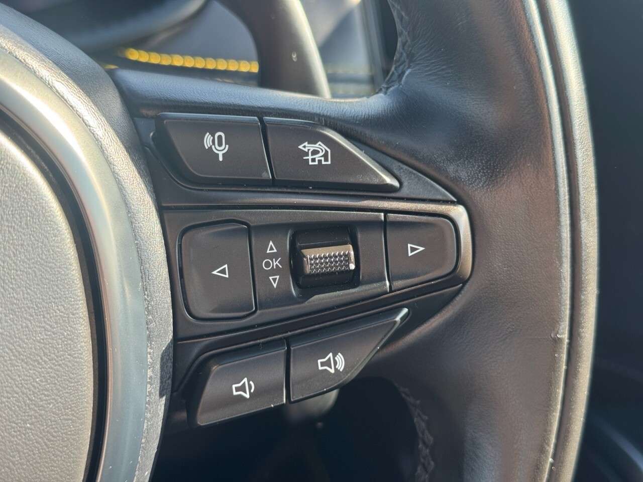 2024 ASTON MARTIN DBX 2024 ASTON MARTIN DBX