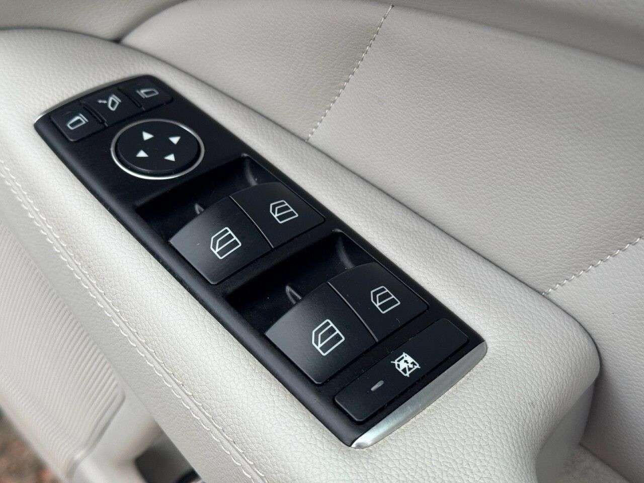 2013 MERCEDES-BENZ CLS CLASS 2013 MERCEDES-BENZ CLS CLASS