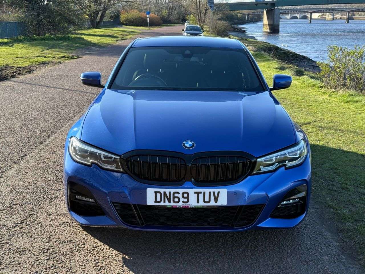 A 2019 BMW 3 SERIES 2.0 330e 12kWh M Sport Saloon 4dr Petrol Plug-in Hybrid Auto Euro 6 (s/s) ( A 2019 BMW 3 SERIES 2.0 330e 12kWh M Sport Saloon 4dr Petrol Plug-in Hybrid Auto Euro 6 (s/s) (