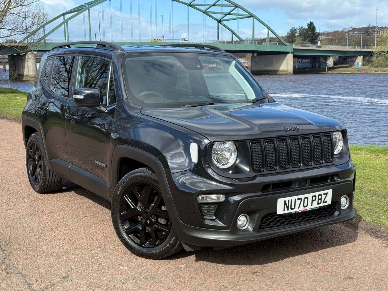 A 2021 JEEP RENEGADE 1.0 GSE T3 Night Eagle SUV 5dr Petrol Manual Euro 6 (s/s) (120 ps) **SAT NA A 2021 JEEP RENEGADE 1.0 GSE T3 Night Eagle SUV 5dr Petrol Manual Euro 6 (s/s) (120 ps) **SAT NA