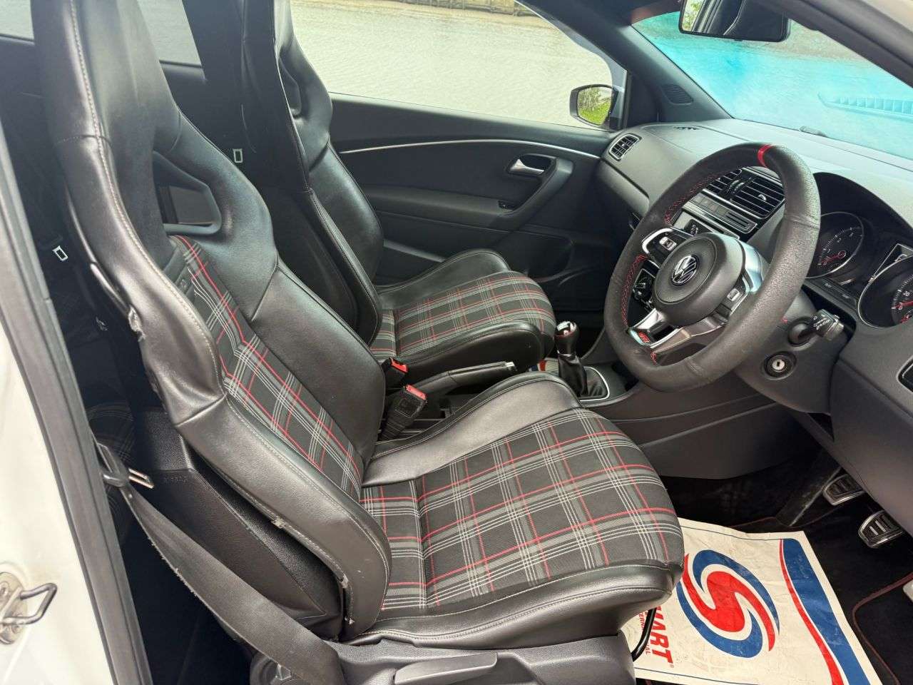 2017 VOLKSWAGEN POLO 2017 VOLKSWAGEN POLO