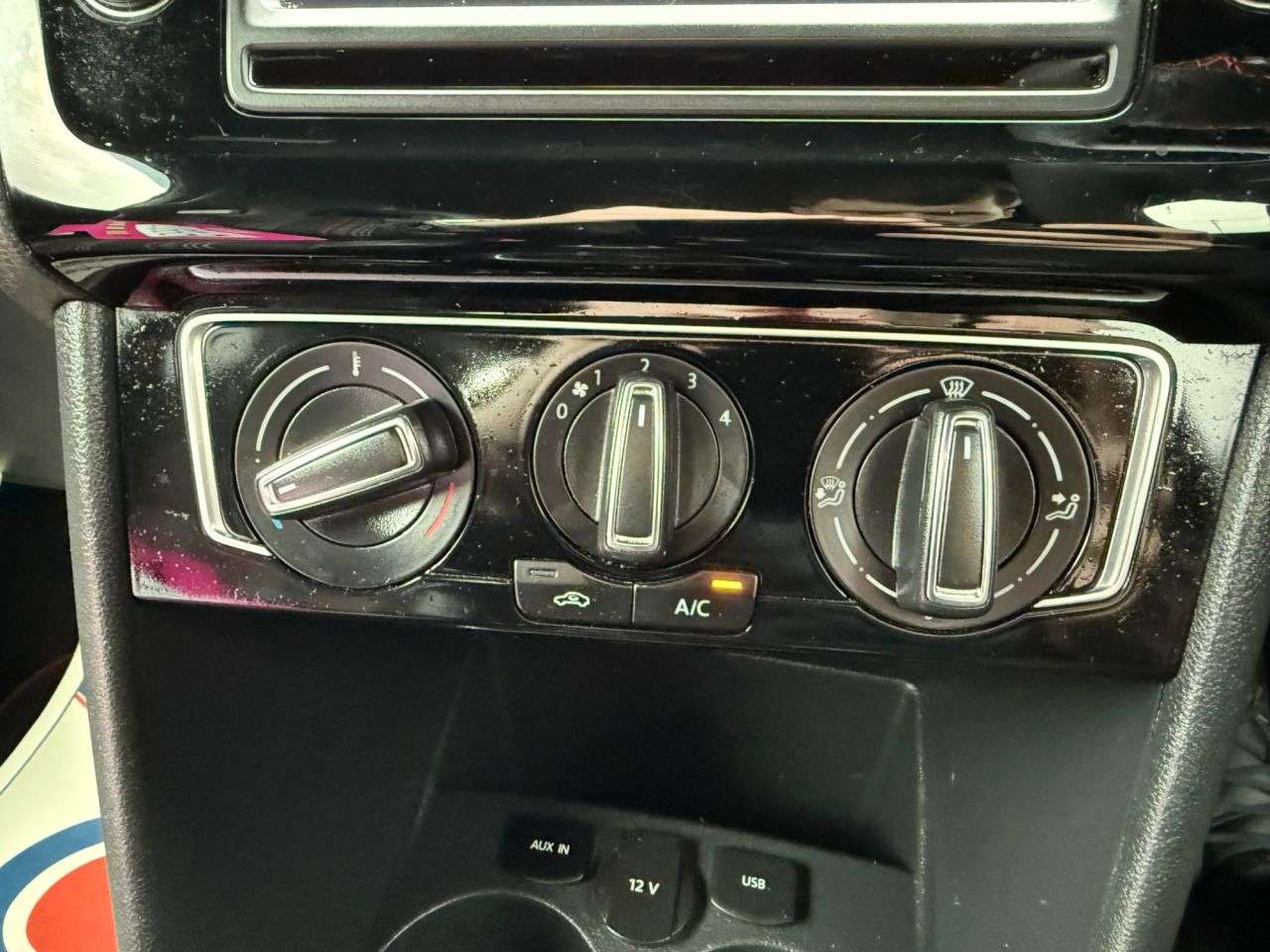 2017 VOLKSWAGEN POLO 2017 VOLKSWAGEN POLO