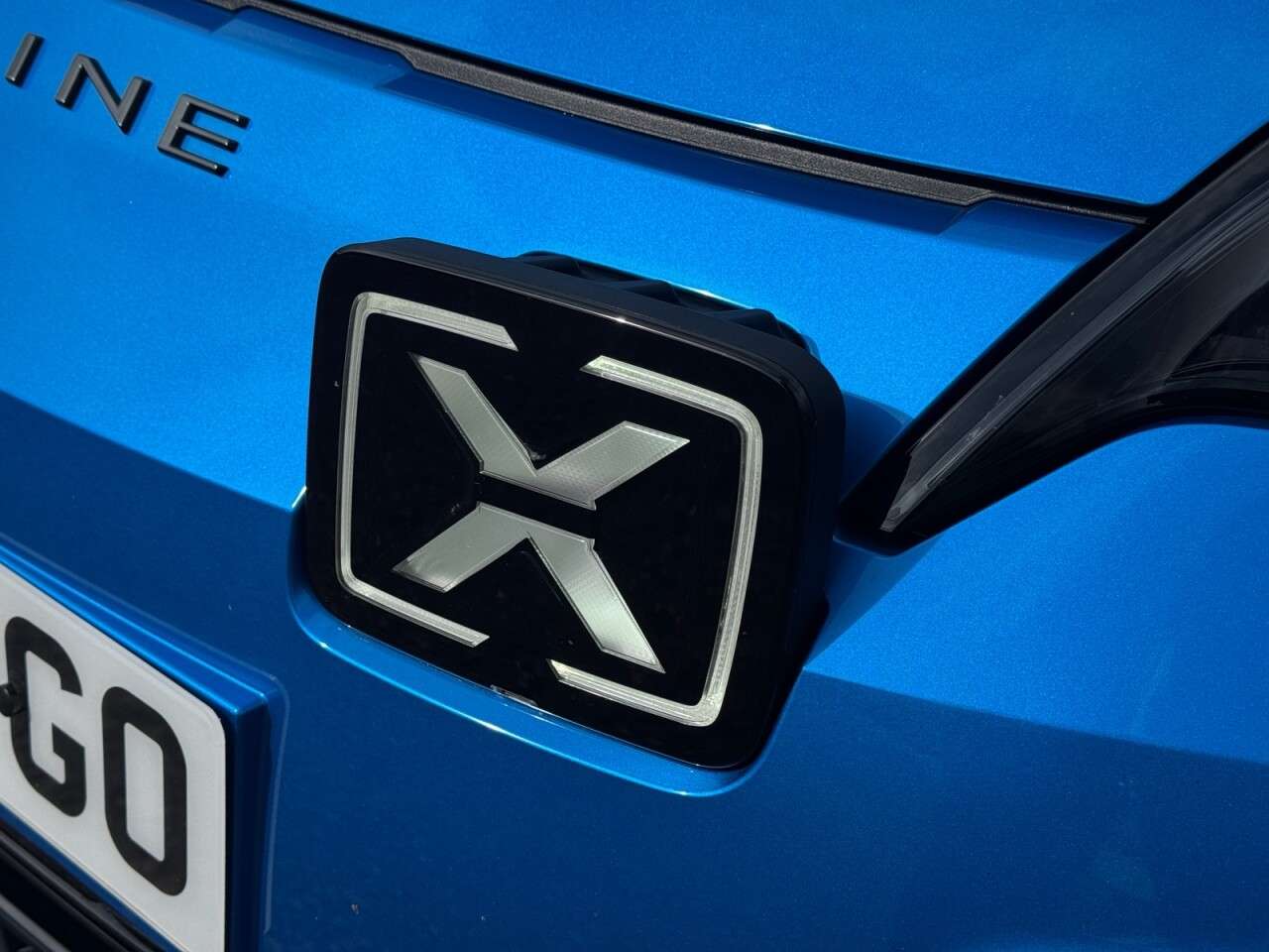 2025 ALPINE A290 2025 ALPINE A290