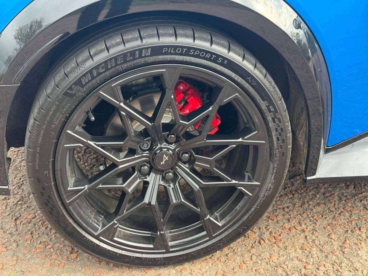 2025 ALPINE A290 2025 ALPINE A290