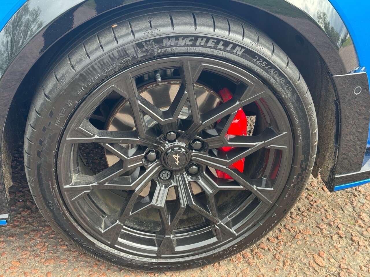 2025 ALPINE A290 2025 ALPINE A290