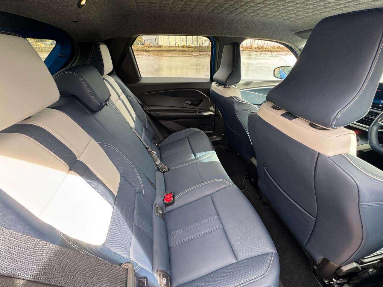 2025 ALPINE A290 2025 ALPINE A290