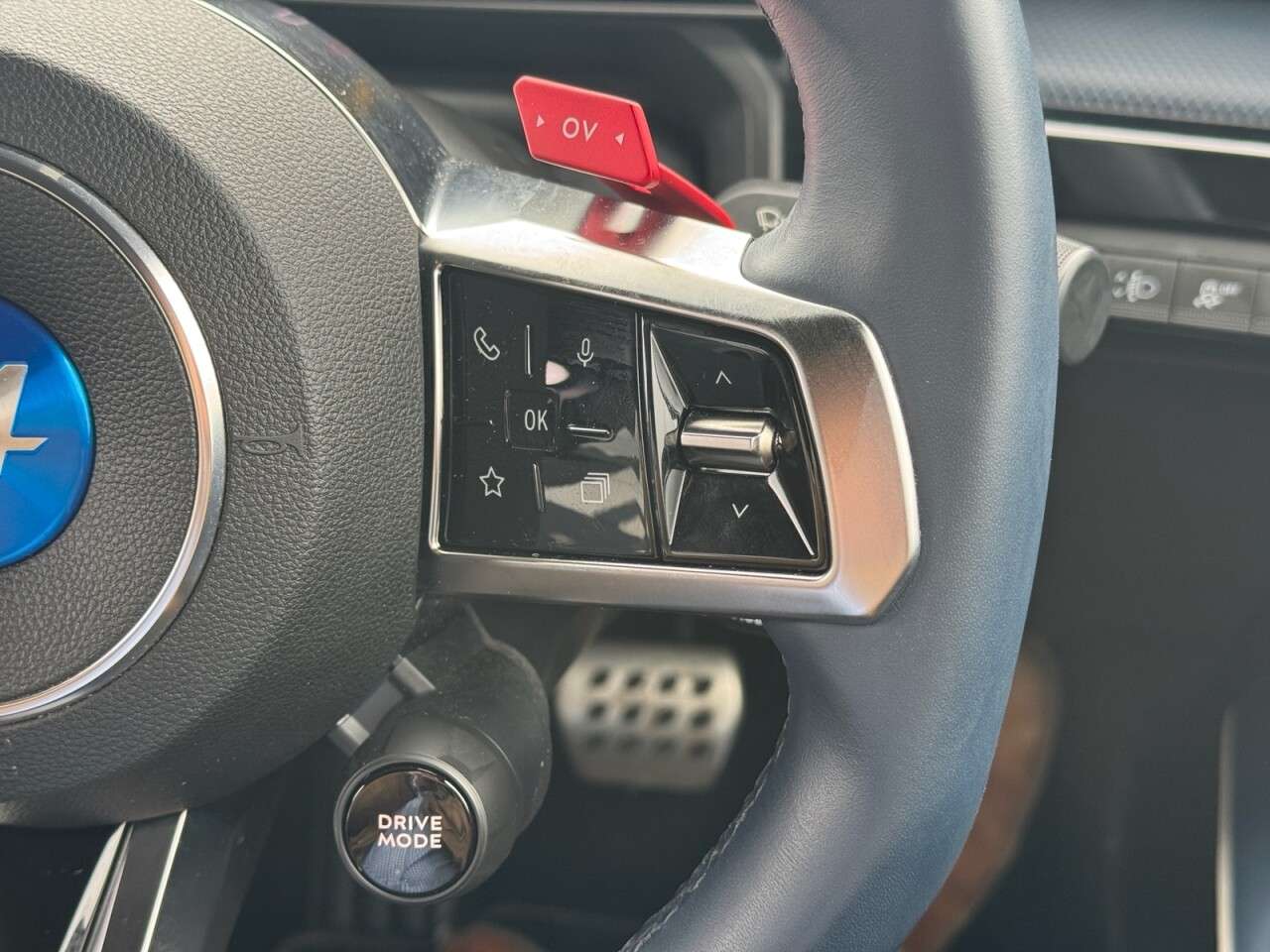 2025 ALPINE A290 2025 ALPINE A290