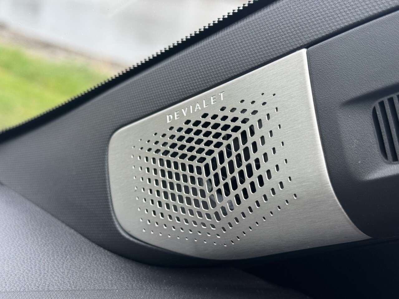 2025 ALPINE A290 2025 ALPINE A290