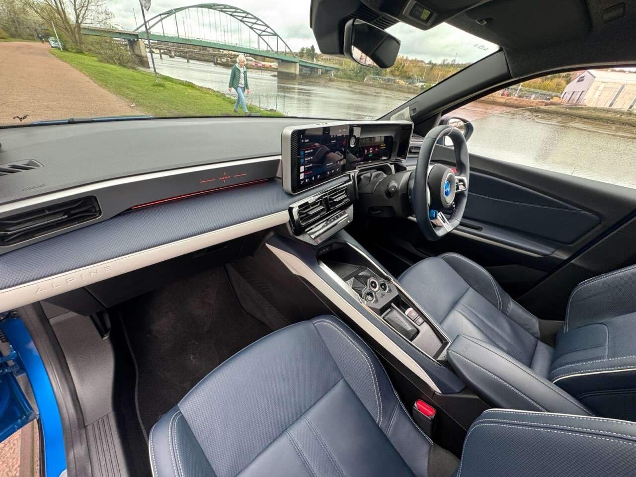 2025 ALPINE A290 2025 ALPINE A290