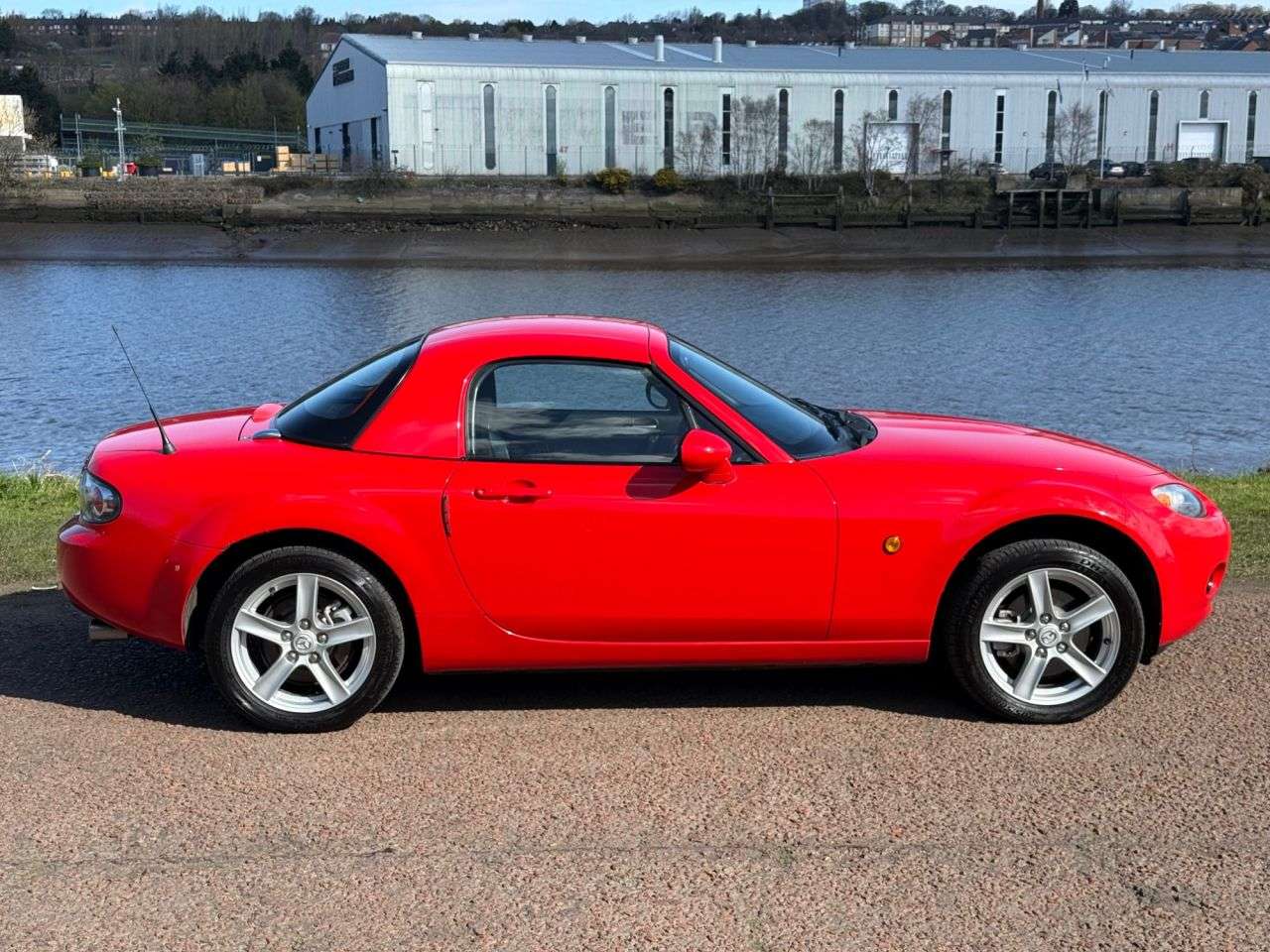 A 2006 MAZDA MX-5 2.0i Convertible 2dr Petrol Manual Euro 4 (160 ps) LAST OWNER HAS HAD FOR 1 A 2006 MAZDA MX-5 2.0i Convertible 2dr Petrol Manual Euro 4 (160 ps) LAST OWNER HAS HAD FOR 1