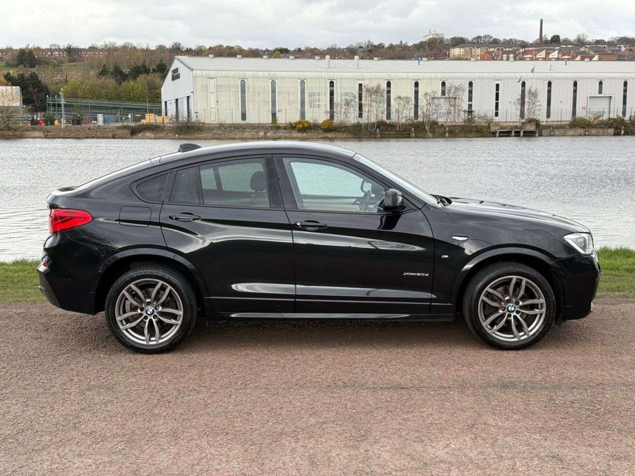 A 2018 BMW X4 2.0 20d M Sport SUV 5dr Diesel Auto xDrive Euro 6 (s/s) (190 ps) **AUTOMATI A 2018 BMW X4 2.0 20d M Sport SUV 5dr Diesel Auto xDrive Euro 6 (s/s) (190 ps) **AUTOMATI