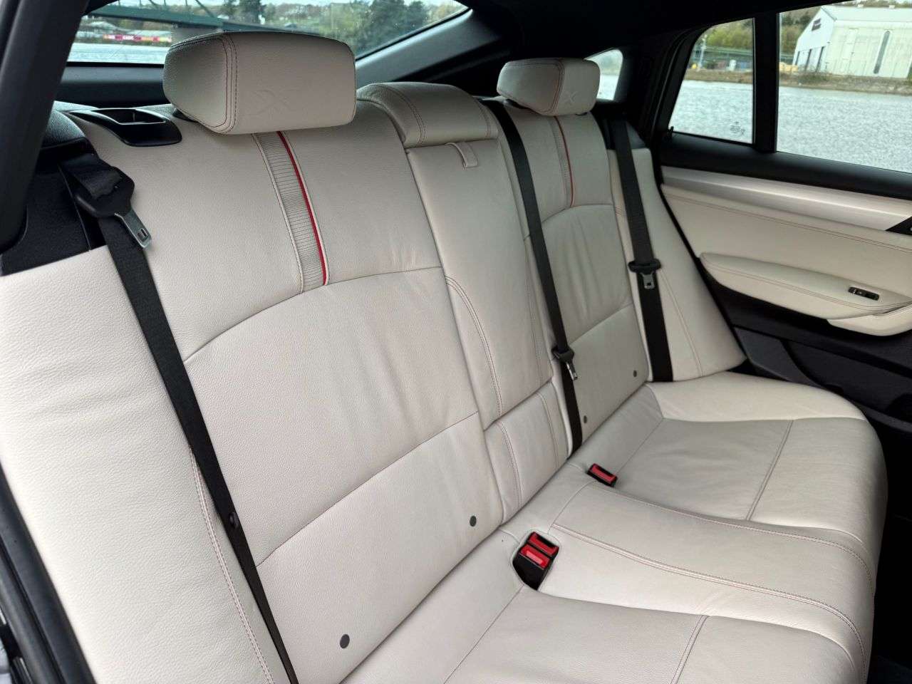 2018 BMW X4 2018 BMW X4