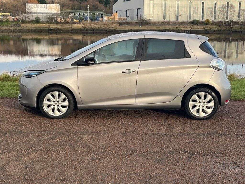 2015 RENAULT ZOE 2015 RENAULT ZOE