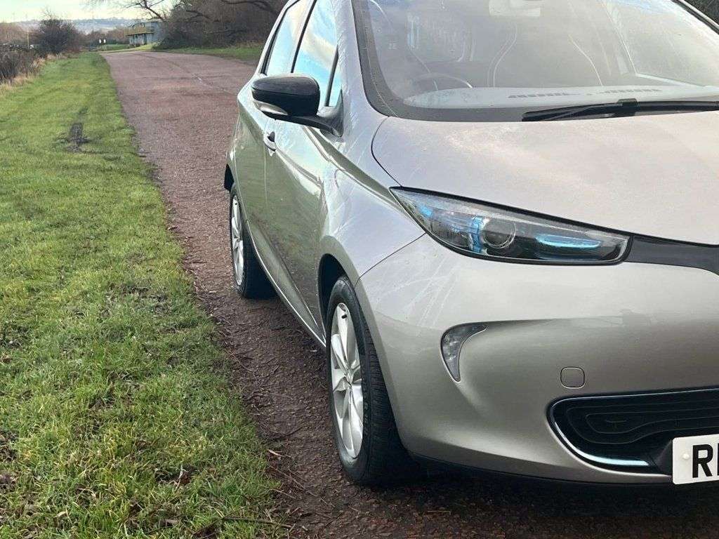 2015 RENAULT ZOE 2015 RENAULT ZOE