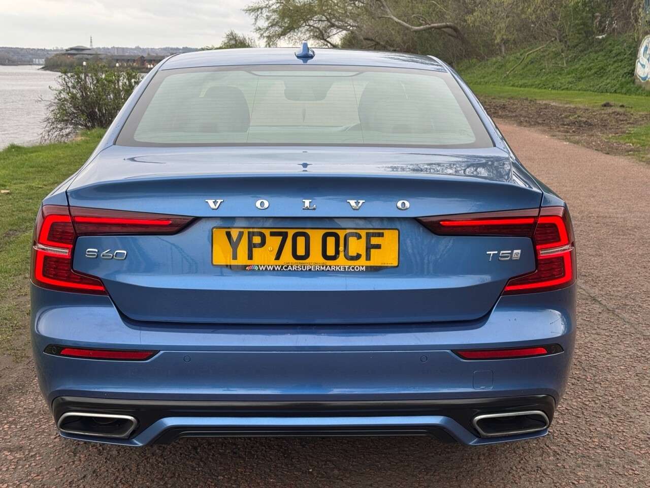 2020 VOLVO S60 2020 VOLVO S60