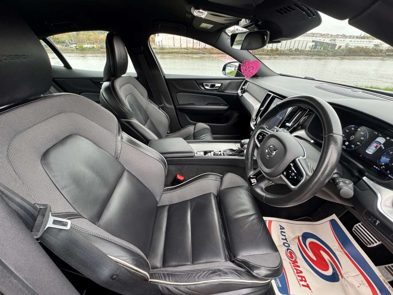 2020 VOLVO S60 2020 VOLVO S60