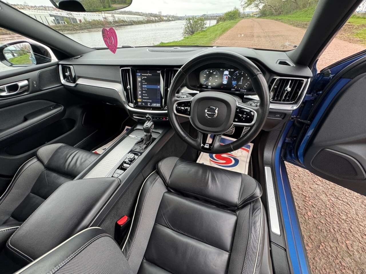 2020 VOLVO S60 2020 VOLVO S60