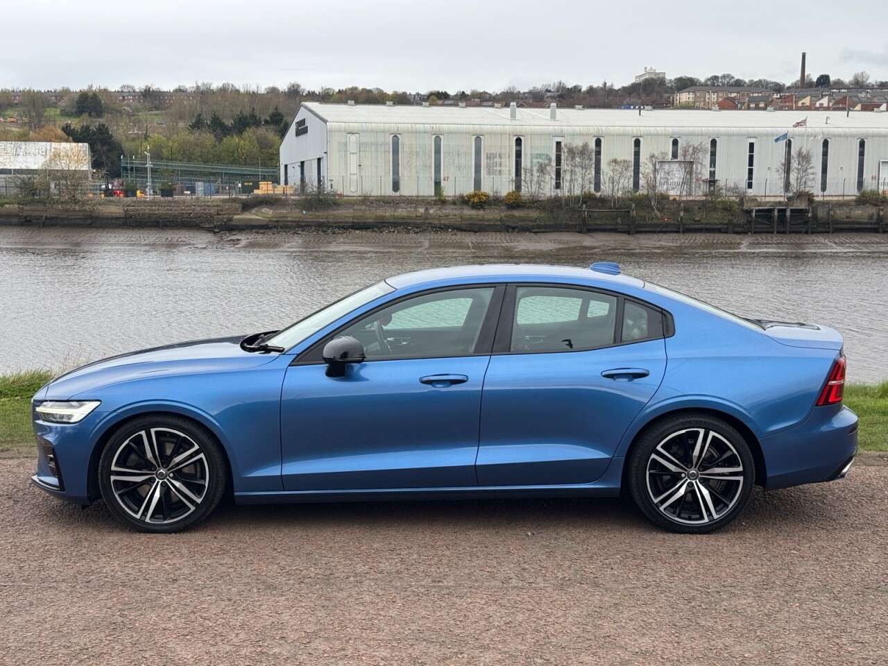 2020 VOLVO S60 2020 VOLVO S60