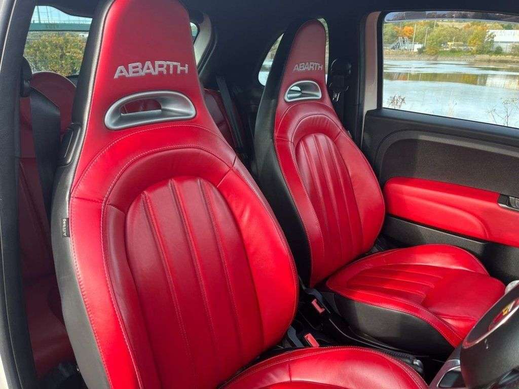 2018 ABARTH 595 2018 ABARTH 595