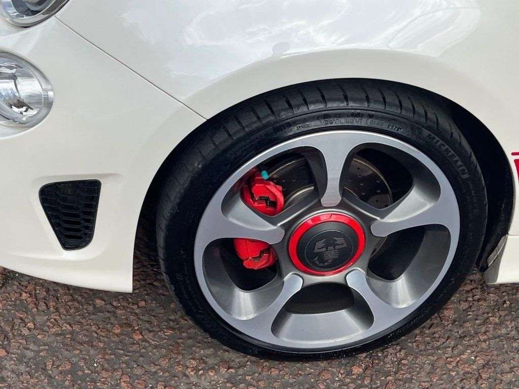 2018 ABARTH 595 2018 ABARTH 595