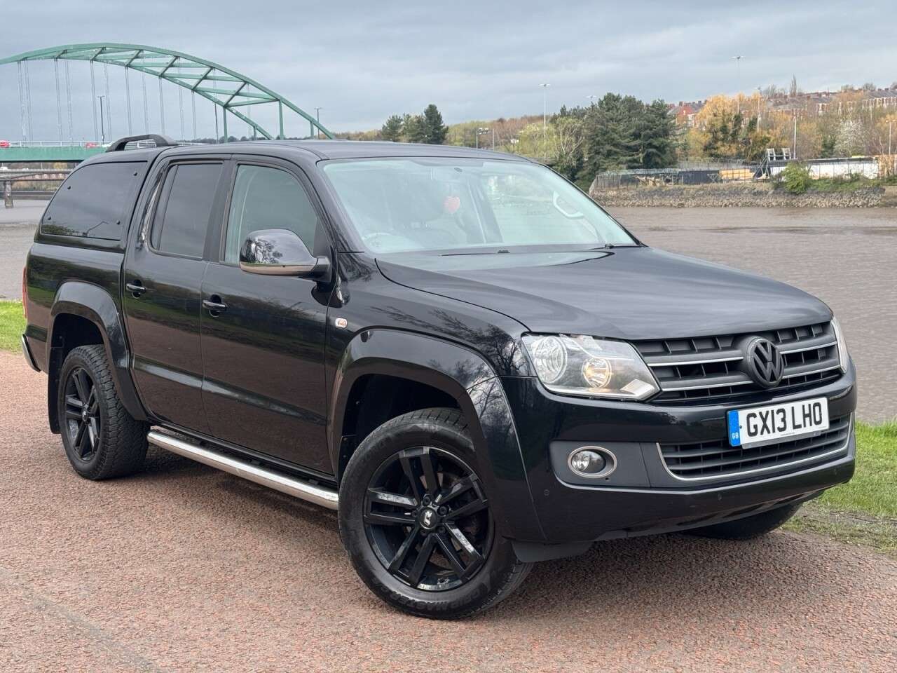 A 2013 VOLKSWAGEN AMAROK 2.0 BiTDI BlueMotion Tech Highline Pickup Double Cab 4dr Diesel Manual 4Mot A 2013 VOLKSWAGEN AMAROK 2.0 BiTDI BlueMotion Tech Highline Pickup Double Cab 4dr Diesel Manual 4Mot