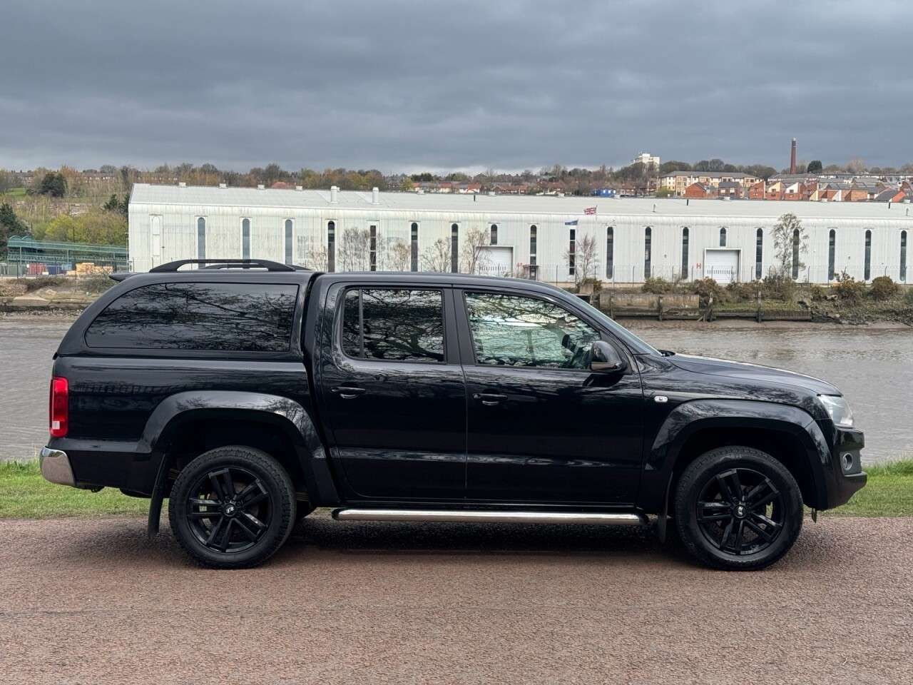 A 2013 VOLKSWAGEN AMAROK 2.0 BiTDI BlueMotion Tech Highline Pickup Double Cab 4dr Diesel Manual 4Mot A 2013 VOLKSWAGEN AMAROK 2.0 BiTDI BlueMotion Tech Highline Pickup Double Cab 4dr Diesel Manual 4Mot