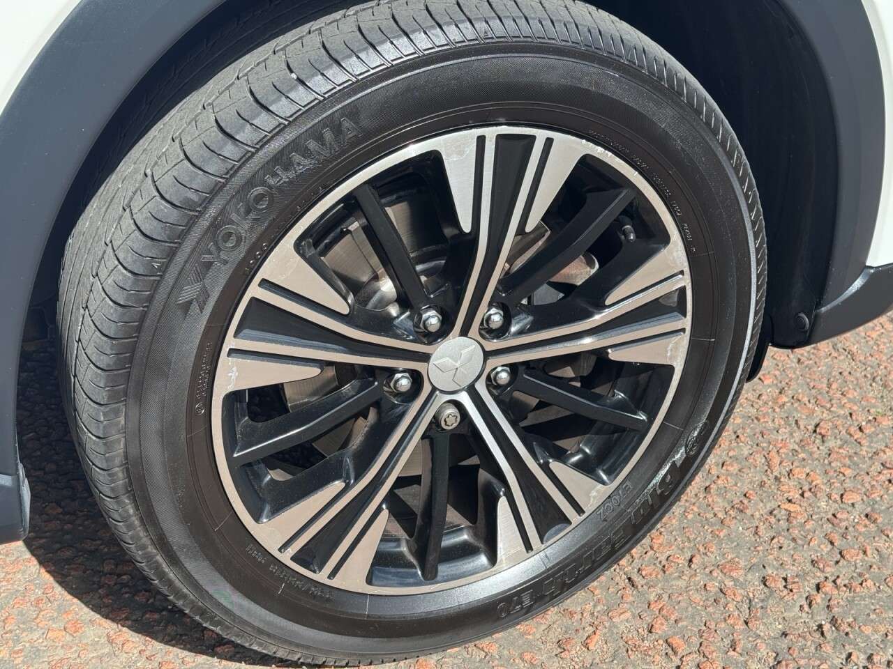 2018 MITSUBISHI ECLIPSE CROSS 2018 MITSUBISHI ECLIPSE CROSS