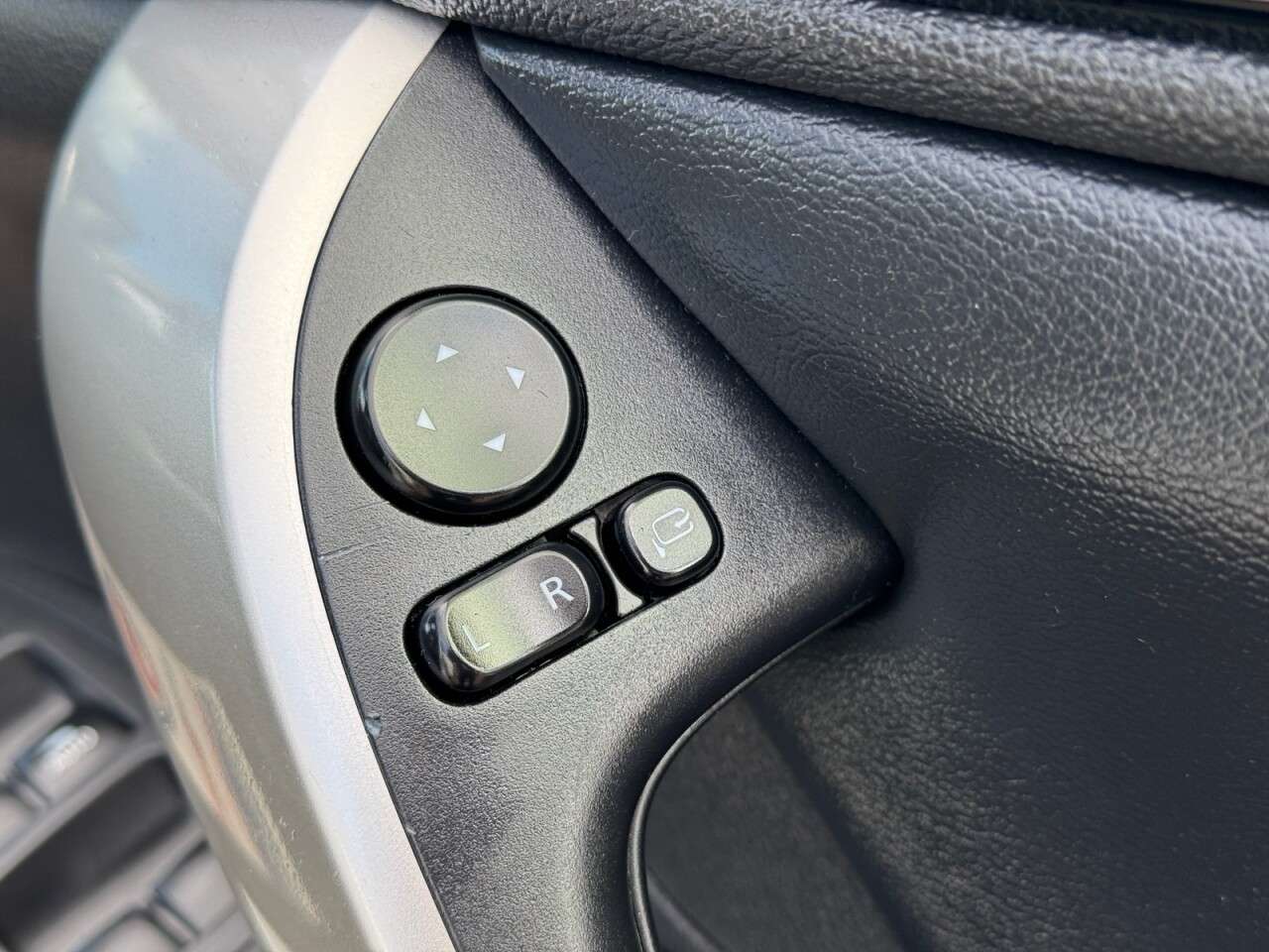 2018 MITSUBISHI ECLIPSE CROSS 2018 MITSUBISHI ECLIPSE CROSS