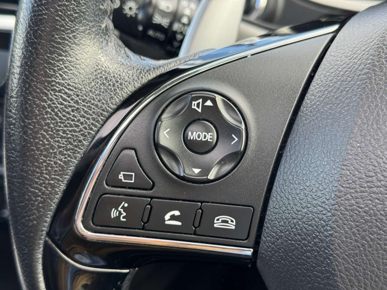 2018 MITSUBISHI ECLIPSE CROSS 2018 MITSUBISHI ECLIPSE CROSS