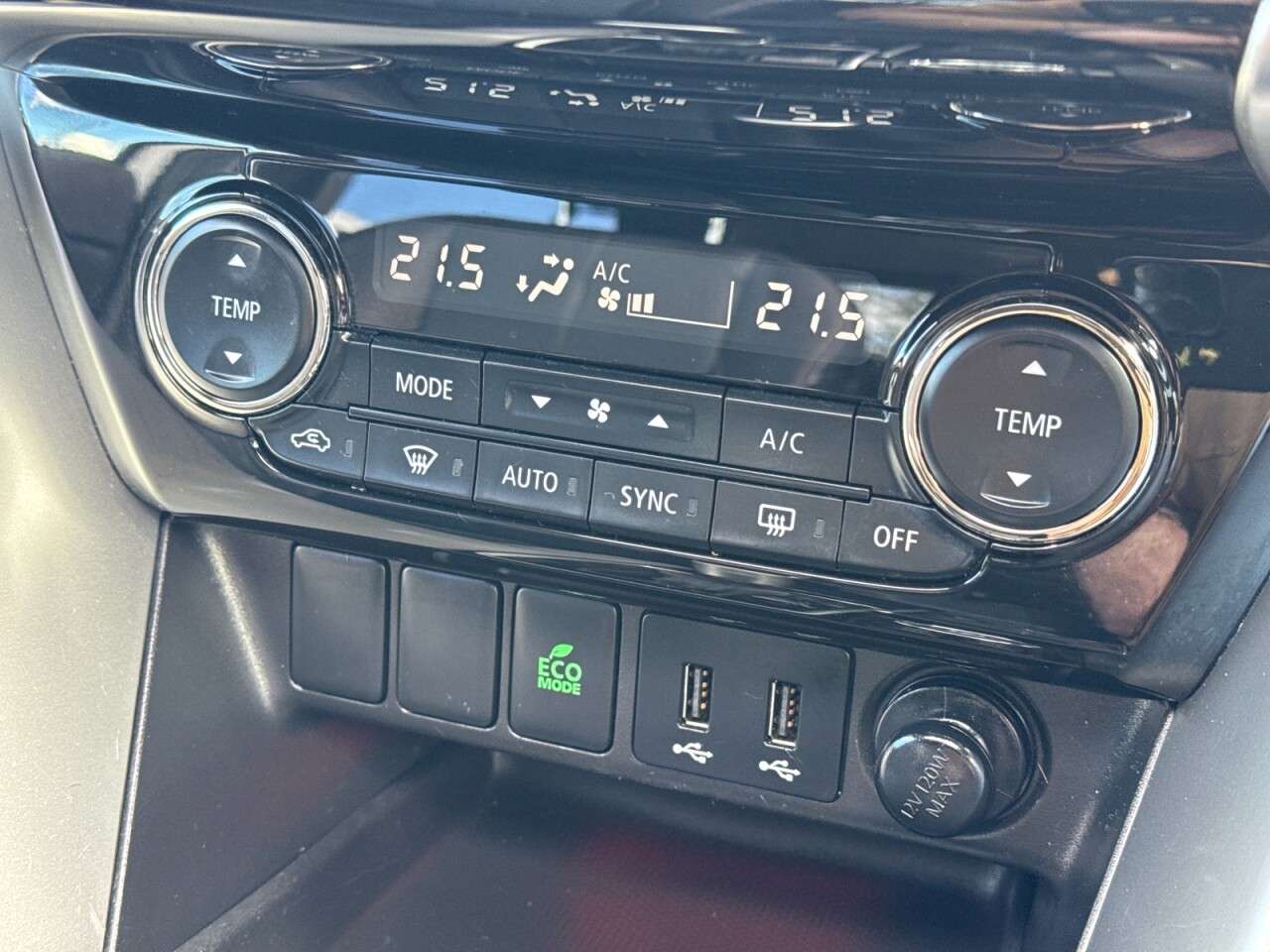 2018 MITSUBISHI ECLIPSE CROSS 2018 MITSUBISHI ECLIPSE CROSS