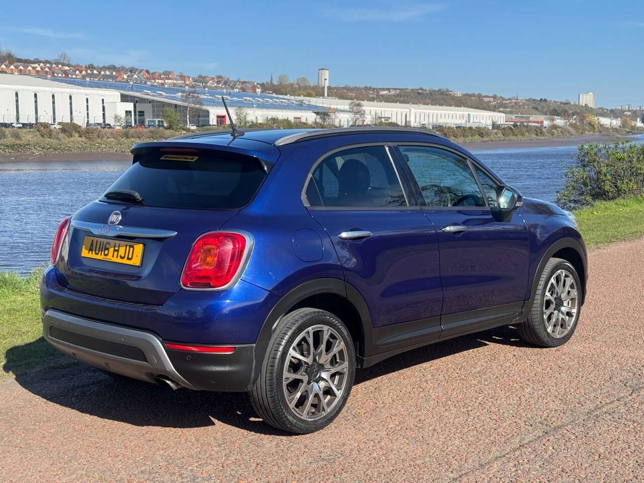 A 2016 FIAT 500X 1.4 MultiAir Cross Plus SUV 5dr Petrol Manual Euro 6 (s/s) (140 ps) **CRUIS A 2016 FIAT 500X 1.4 MultiAir Cross Plus SUV 5dr Petrol Manual Euro 6 (s/s) (140 ps) **CRUIS