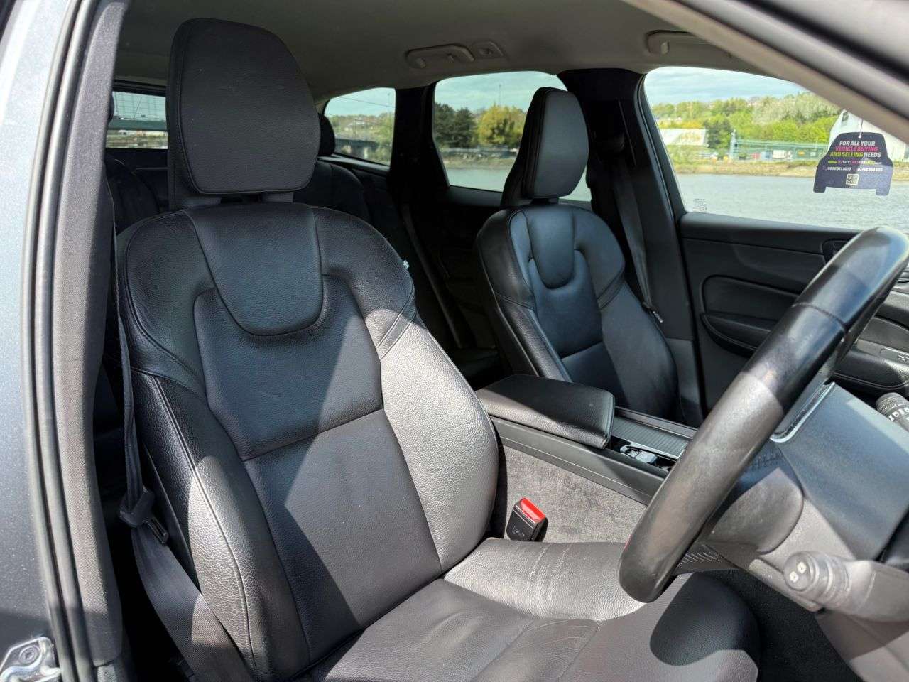 2019 VOLVO XC60 2019 VOLVO XC60