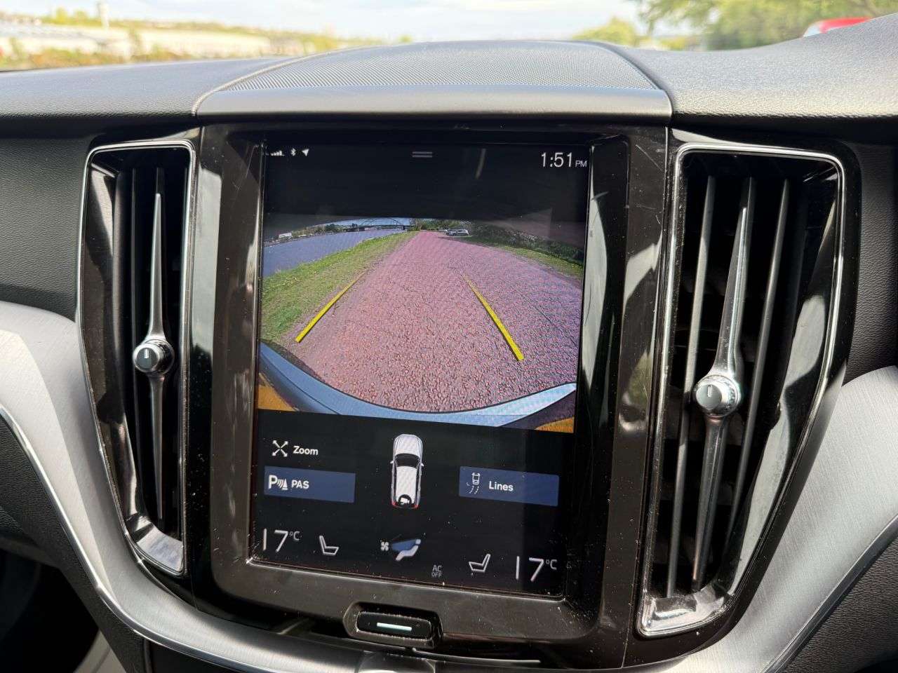 2019 VOLVO XC60 2019 VOLVO XC60