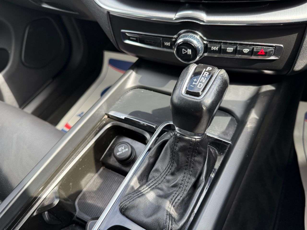 2019 VOLVO XC60 2019 VOLVO XC60