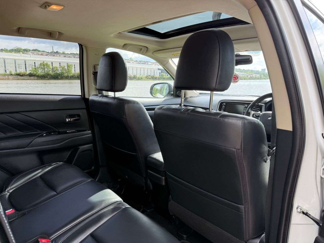 2015 MITSUBISHI OUTLANDER 2015 MITSUBISHI OUTLANDER