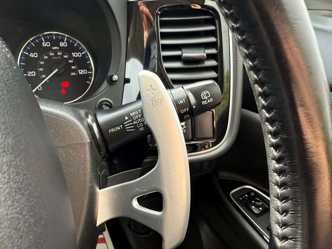 2015 MITSUBISHI OUTLANDER 2015 MITSUBISHI OUTLANDER