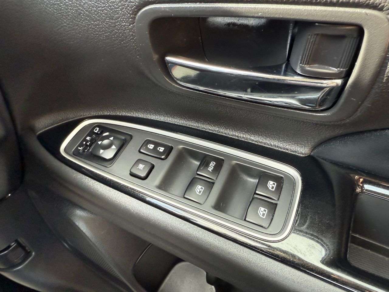 2015 MITSUBISHI OUTLANDER 2015 MITSUBISHI OUTLANDER