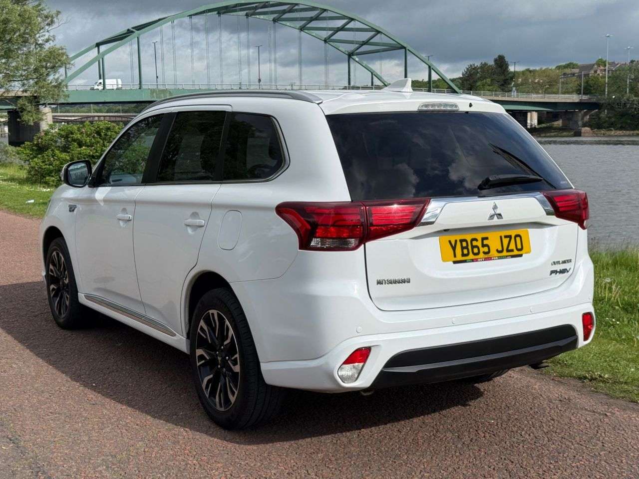 2015 MITSUBISHI OUTLANDER 2015 MITSUBISHI OUTLANDER