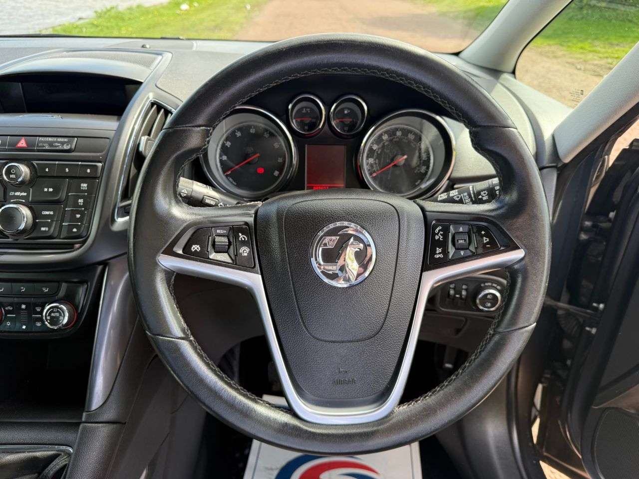 2015 VAUXHALL ZAFIRA TOURER 2015 VAUXHALL ZAFIRA TOURER