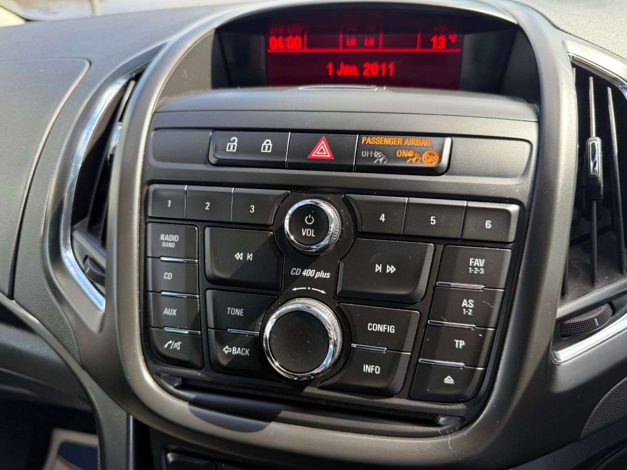 2015 VAUXHALL ZAFIRA TOURER 2015 VAUXHALL ZAFIRA TOURER