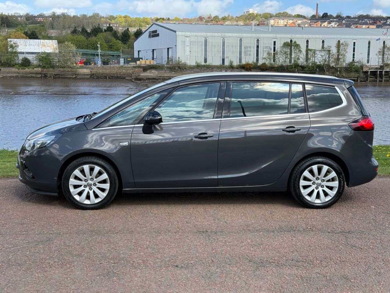 2015 VAUXHALL ZAFIRA TOURER 2015 VAUXHALL ZAFIRA TOURER