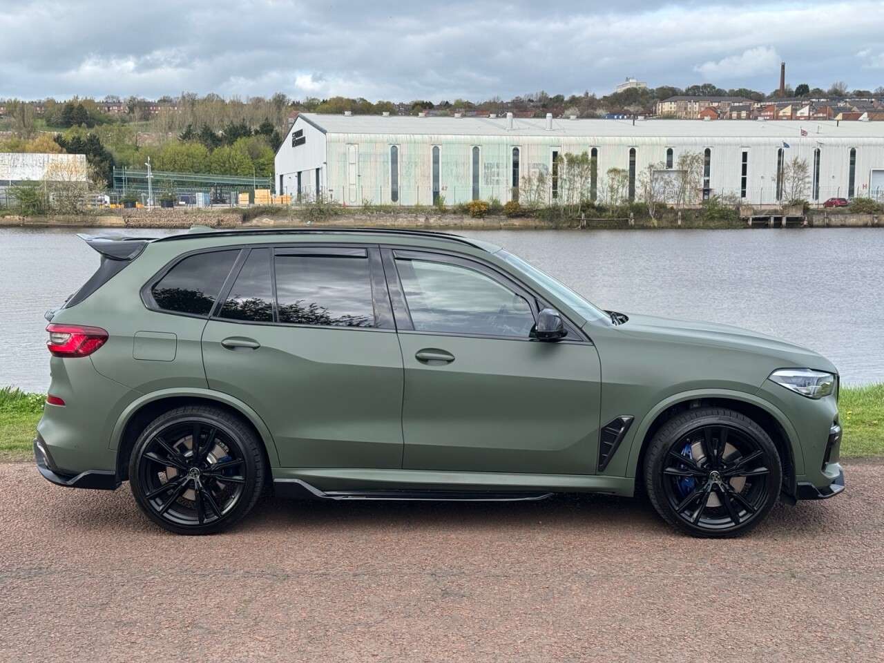 A 2020 BMW X5 3.0 M50d SUV 5dr Diesel Auto xDrive Euro 6 (s/s) (400 ps) A 2020 BMW X5 3.0 M50d SUV 5dr Diesel Auto xDrive Euro 6 (s/s) (400 ps)