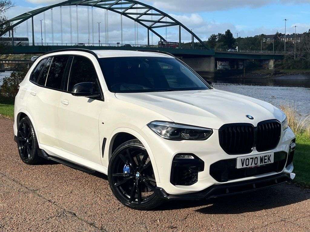 A 2020 BMW X5 3.0 M50d SUV 5dr Diesel Auto xDrive Euro 6 (s/s) (400 ps) A 2020 BMW X5 3.0 M50d SUV 5dr Diesel Auto xDrive Euro 6 (s/s) (400 ps)