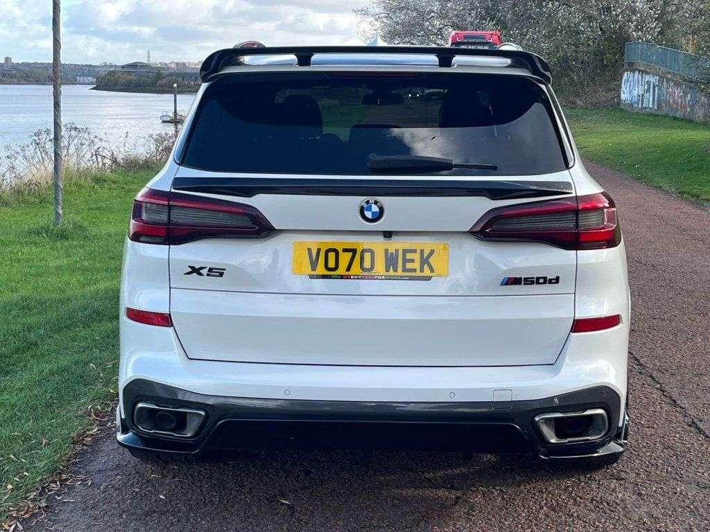 A 2020 BMW X5 3.0 M50d SUV 5dr Diesel Auto xDrive Euro 6 (s/s) (400 ps) A 2020 BMW X5 3.0 M50d SUV 5dr Diesel Auto xDrive Euro 6 (s/s) (400 ps)