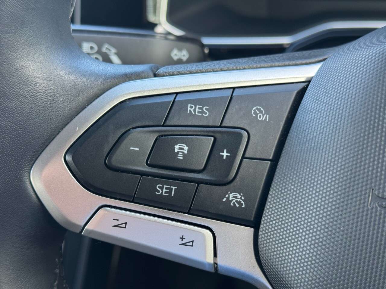 2023 VOLKSWAGEN TAIGO 2023 VOLKSWAGEN TAIGO