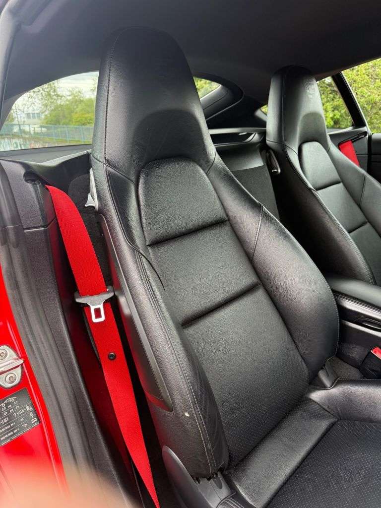 2019 PORSCHE 718 CAYMAN 2019 PORSCHE 718 CAYMAN